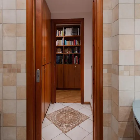 Francesco Terrace - Piazza Bologna, Apartment *