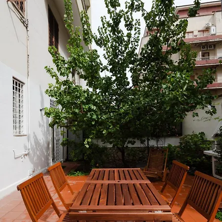 Francesco Terrace - Piazza Bologna, *